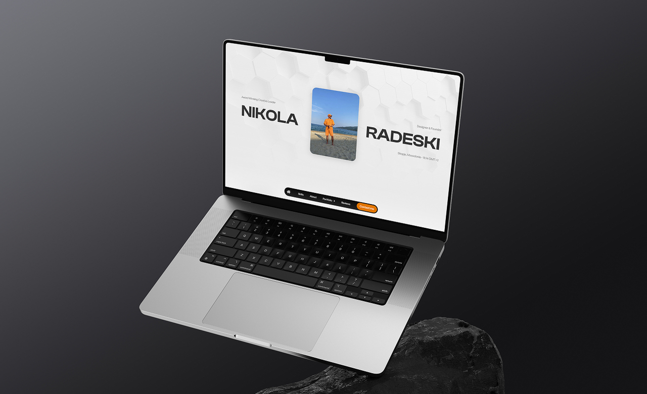 3D Minimalism Portfolio Showcase